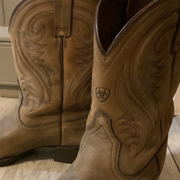 Womens Ariat western boot - Picture 3 of 3